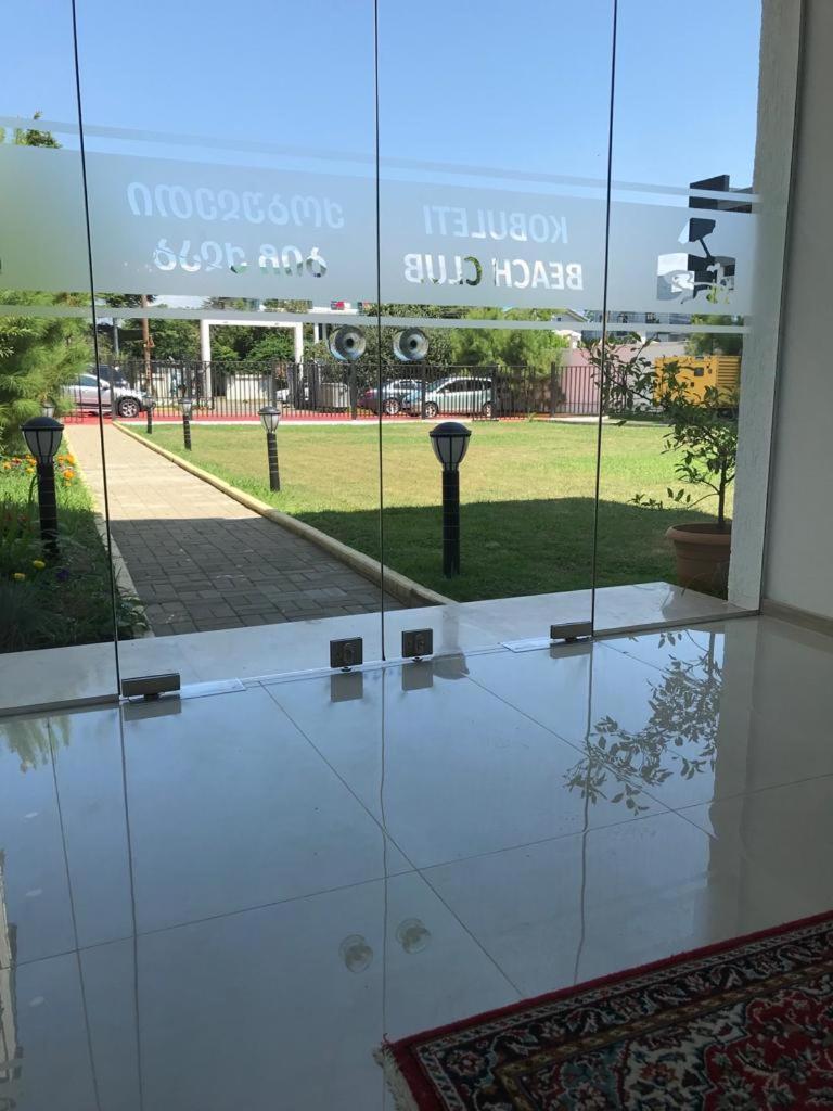 Kobuleti Beach Club מראה חיצוני תמונה