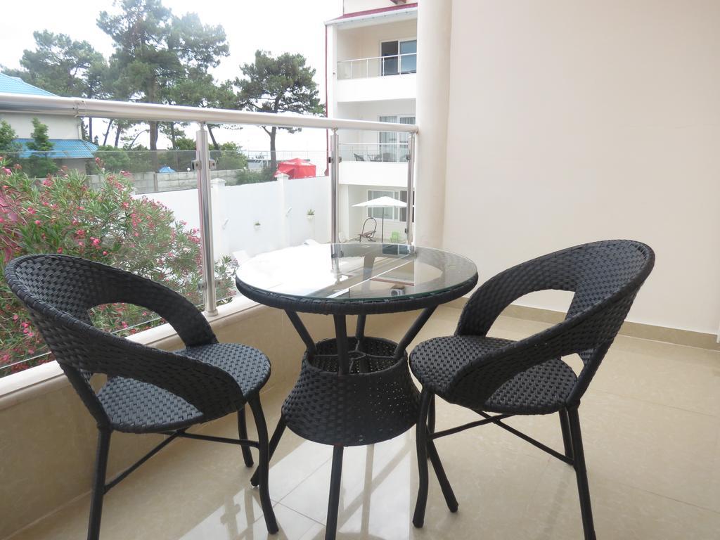 Kobuleti Beach Club מראה חיצוני תמונה